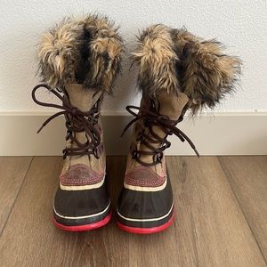 Sorel Joan of Arctic Boots